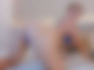 Nicol's Live Sex Cam Show