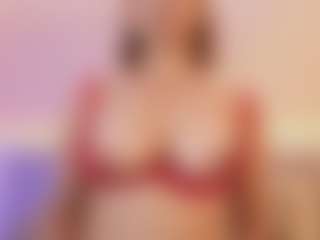 Live cam show with Nicol - Small Tits on infinitiblacc.com