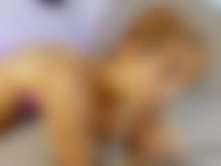 Nicol's Live Sex Cam Show