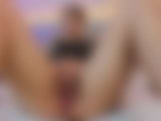 Nicol's Live Sex Cam Show