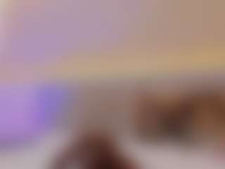 Live cam show with Nicol - Foot Fetish on Camsoda
