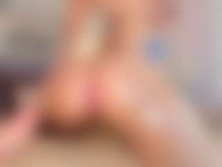Nicol's Live Sex Cam Show