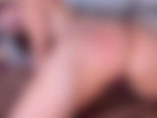 Nicol's Live Sex Cam Show