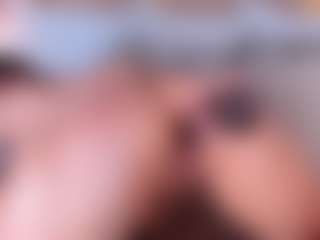 Nicol's Live Sex Cam Show