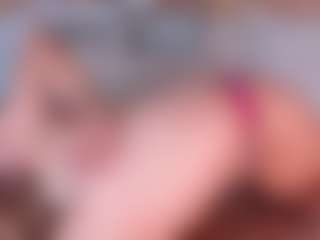 Nicol's Live Sex Cam Show