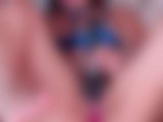 Nicol's Live Sex Cam Show