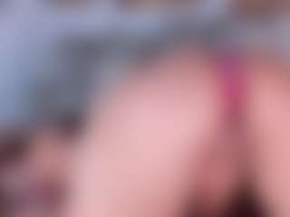 Nicol's Live Sex Cam Show