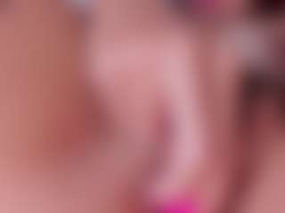 Nicol's Live Sex Cam Show
