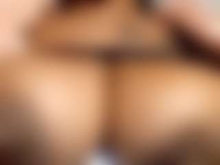 Hotbarbiexx's Live Sex Cam Show