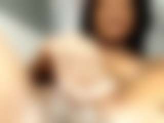 Hotbarbiexx's Live Sex Cam Show
