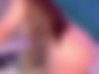 Live cam show with LillyPeach - Butt Plug on Camsoda