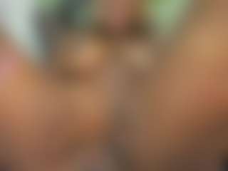 Live cam show with Lyath-Vega - Butt Plug on Camsoda