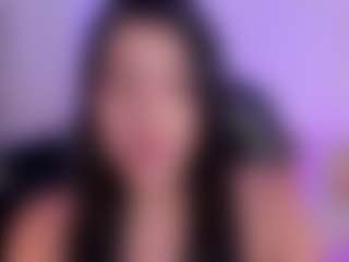 Live cam show with Maddison Taylor - Average on Camsoda
