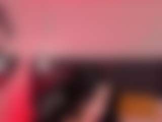 Maddison Taylor's Live Sex Cam Show