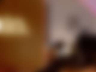 Live cam show with MilaColeman - Skinny on testsause.com
