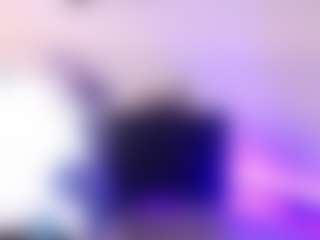 Live cam show with MissKarla - Tiny Tits on WildCum