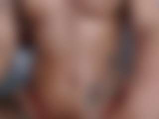 carolinespanky's Live Sex Cam Show