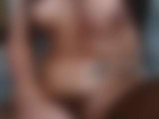 carolinespanky's Live Sex Cam Show