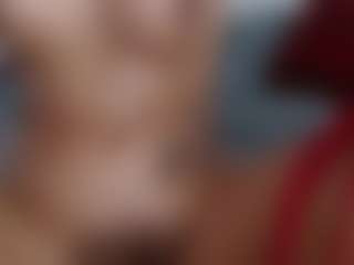 carolinespanky's Live Sex Cam Show