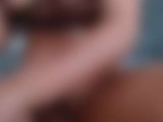 carolinespanky's Live Sex Cam Show
