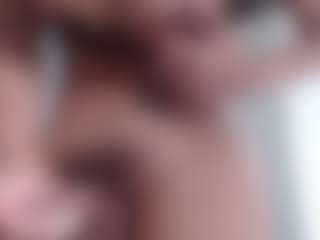 carolinespanky's Live Sex Cam Show
