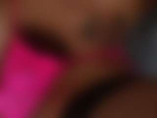 carolinespanky's Live Sex Cam Show