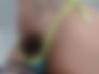 carolinespanky's Live Sex Cam Show