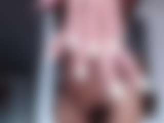 carolinespanky's Live Sex Cam Show