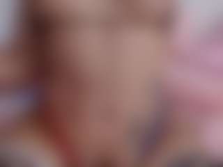 carolinespanky's Live Sex Cam Show