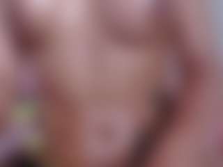 carolinespanky's Live Sex Cam Show