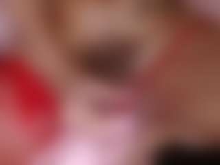 carolinespanky's Live Sex Cam Show