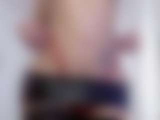 carolinespanky's Live Sex Cam Show