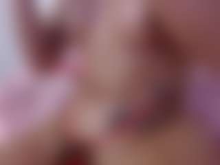 carolinespanky's Live Sex Cam Show