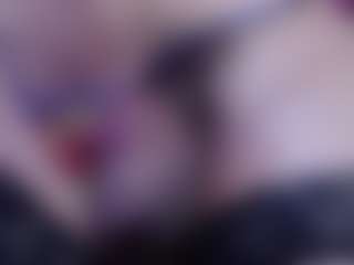 carolinespanky's Live Sex Cam Show