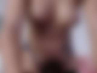 carolinespanky's Live Sex Cam Show