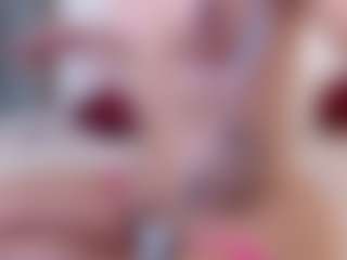 carolinespanky's Live Sex Cam Show