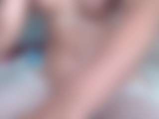 carolinespanky's Live Sex Cam Show