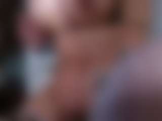 carolinespanky's Live Sex Cam Show