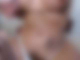 Live cam show with carolinespanky - Drinking on x69.live