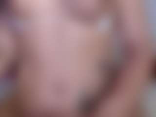 Live cam show with carolinespanky - Dirty Talk on Camsoda