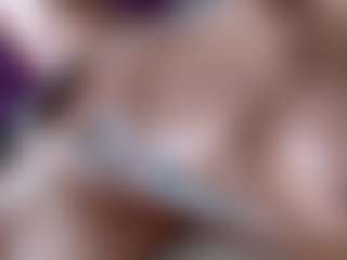 carolinespanky's Live Sex Cam Show