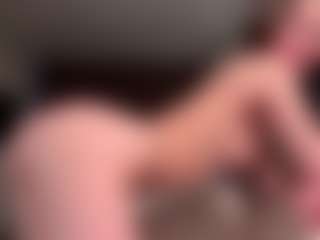 Live cam show with KirbyMasell - Blue Eyes on Dare Cams