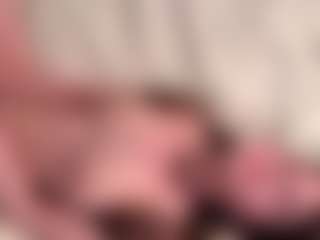 Live cam show with KirbyMasell - Bedroom on xxxlivecams.org