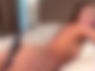 Live cam show with KirbyMasell - Thin on Camming Site