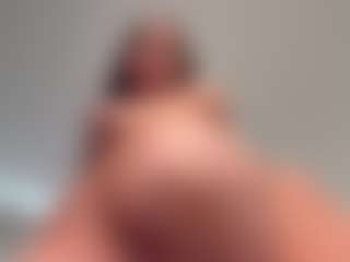 Live cam show with KirbyMasell - Moaning on SquirtSoMuch