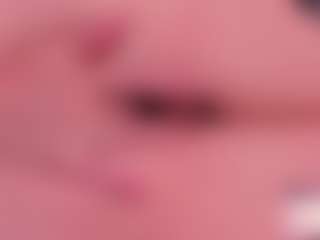 Live cam show with mae-lyra - New Small Tits on intimatelivegirls.com