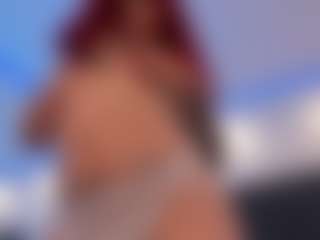 mae-lyra's Live Sex Cam Show