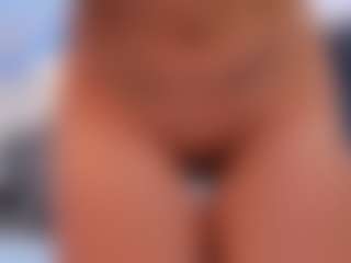 mae-lyra's Live Sex Cam Show