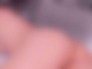 mae-lyra's Live Sex Cam Show