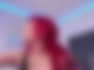 mae-lyra's Live Sex Cam Show